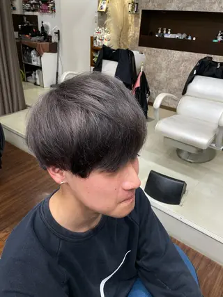 ショート カラー メンズ 戎 歩のヘアスタイル