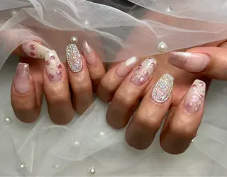 ネイル ✴︎ Delightのネイルデザイン