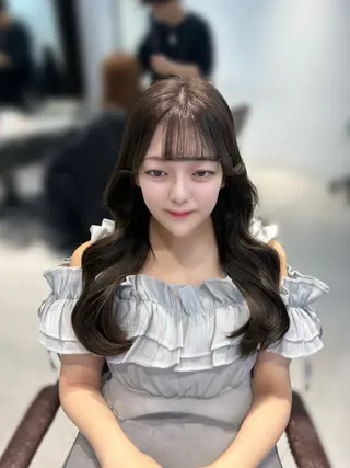 ロング カラー ninaアイドル前髪 ×透明感🎀のヘアスタイル