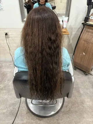 ロング カラー 堀川 希歩のヘアスタイル