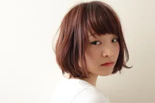 ショート ミディアム カラー タジマ ヤスヒサのヘアスタイル