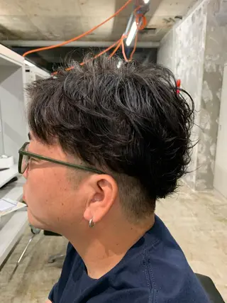 ショート パーマ メンズ 笠原 敦司のヘアスタイル