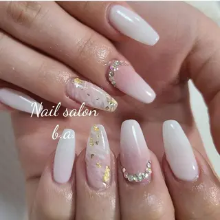 ネイル nailsalon b.a.のネイルデザイン