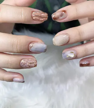 ネイル crystal ⭐︎ colorのネイルデザイン