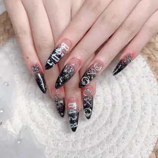 ネイル M🌷nail 長さだし専門店のネイルデザイン