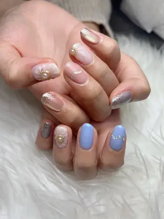 ネイル 大崎 奈々のネイルデザイン