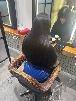 ロング 暖色カラー🤎Red Neo meiのヘアスタイル
