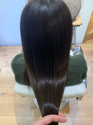 セミロング newi +uta* りさのヘアスタイル