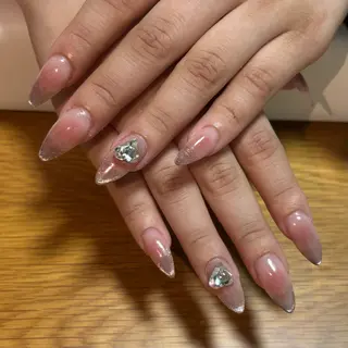 ネイル すみる Hinataのネイルデザイン