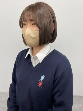 ショート カラー 寒河江 友花のヘアスタイル