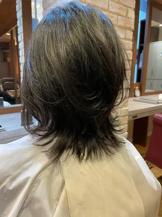 ミディアム いのうえ みわこのヘアスタイル