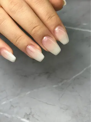 ネイル 【UNE.】 長さだしフィルインのネイルデザイン