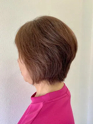 ショート カラー 加藤 遥花のヘアスタイル