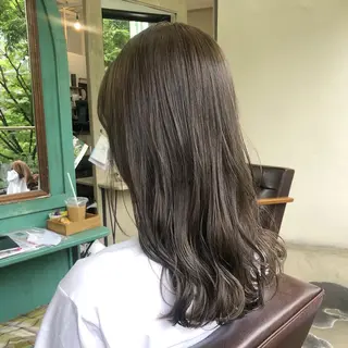 カラー ゆさこのか ダブルカラー／縮毛のヘアスタイル