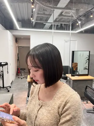 ショート カラー hair salon SILLO.のヘアスタイル