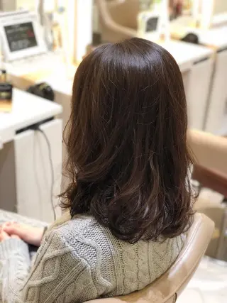 セミロング パーマ ダメージレス 桧山店長のヘアスタイル