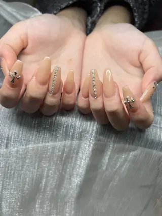 ネイル Lee Nailsのネイルデザイン