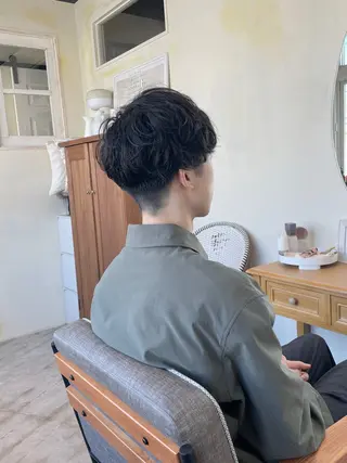 パーマ メンズ 🍋透け感カラー🍃 オリーブ🍐Kahoのヘアスタイル