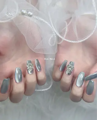 ネイル Hin Nailsのネイルデザイン