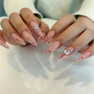 ネイル charme yunonのネイルデザイン