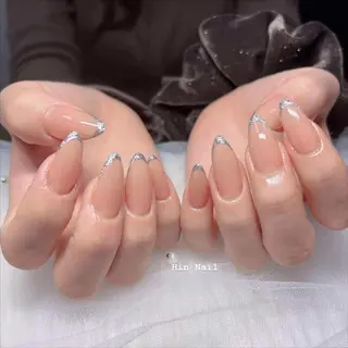 ネイル Hin Nailsのネイルデザイン