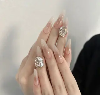 ネイル D-BEAUTY Nailsalonのネイルデザイン