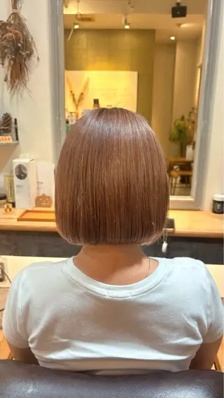 ミディアム makoto⌇レイヤ ー⌇艶カラー🍒のヘアスタイル