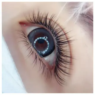 カラー パーマ ヘアアレンジ キッズ ネイル マツエク・マツパ 神山 ビューティー・アイのマツエク・マツパデザイン