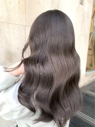 セミロング カラー 韓国系レイヤー特化 hiroのヘアスタイル