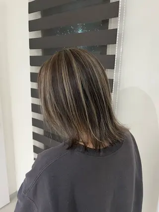 セミロング カラー イロアイヘアー Renのヘアスタイル