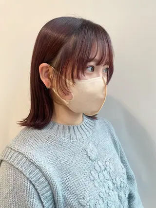 ミディアム カラー 山口 莉奈のヘアスタイル