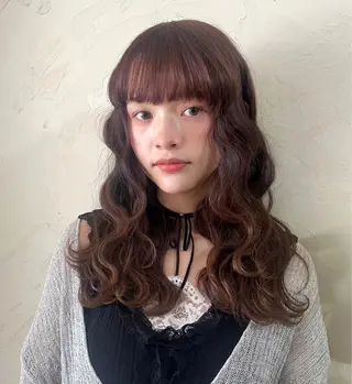 カラー ヒビキ/モテ×愛され /ブリーチ特化のヘアスタイル