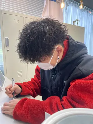 ショート パーマ メンズ 早瀬裕之 パーマのヘアスタイル