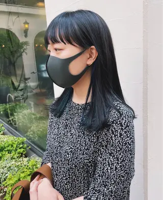 セミロング ハイトーンこそキレイ に◎佐藤雄太のヘアスタイル