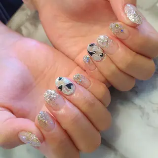 ネイル ジェヌインネイル 河内のネイルデザイン