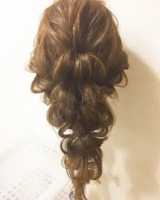 ロング カラー パーマ ヘアアレンジ 透け感/くびれヘア/ レイヤー/カズキ🍭のヘアスタイル