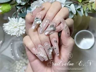 ネイル E.N🦋 長さ出し/持ち込みのネイルデザイン