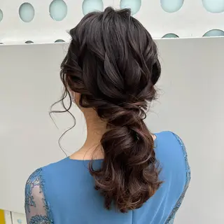 セミロング ヘアアレンジ 卒業式お呼ばれ🕊️ ヘアセット✴︎ミキのヘアスタイル