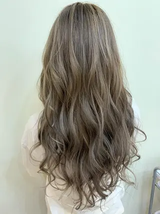 ロング カラー WEST OLAND 安藤のヘアスタイル