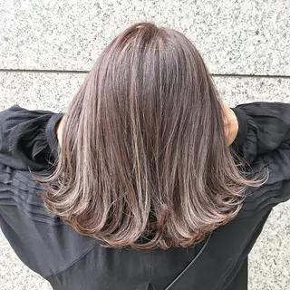 ミディアム カラー 平尾 拓也のヘアスタイル