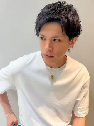 メンズ 透明感×艶髪ヘア asamiの眉毛・アイブロウイメージ