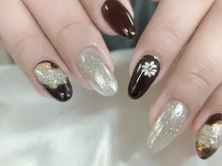 ネイル Lisa Nailのネイルデザイン