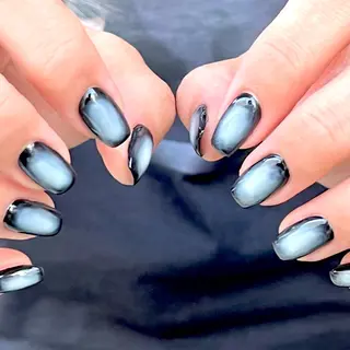 ネイル 坂口 莉愛のネイルデザイン