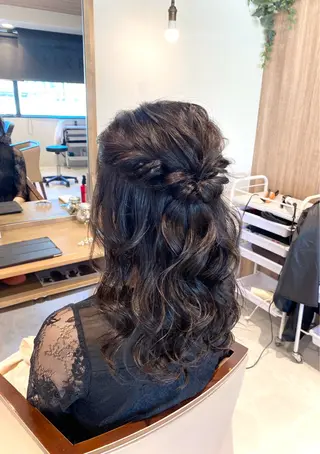 ヘアアレンジ 酸性ストレート/ブリ ーチなしWカラー河本のヘアスタイル