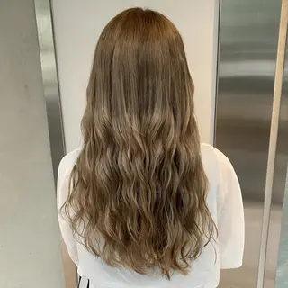 セミロング カラー ヘアアレンジ 🤍韓国ヘア特化 🤍力丸🤍のヘアスタイル