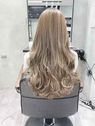 ロング カラー 艶髪/縮毛矯正 特化　ヒトシのヘアスタイル