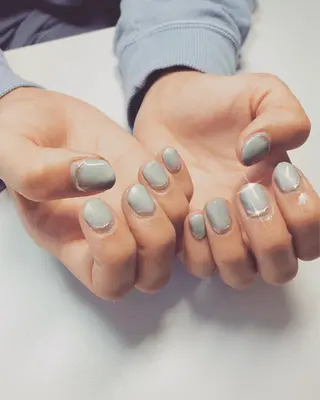 ネイル Bella 齋藤理奈のネイルデザイン