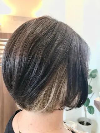 ショート カラー 柿沼  洸太のヘアスタイル