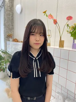 カラー 山下 悠月のヘアスタイル