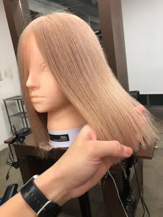 ミディアム カラー “ミニモ最高評価獲得 “代表"Kohei"のヘアスタイル